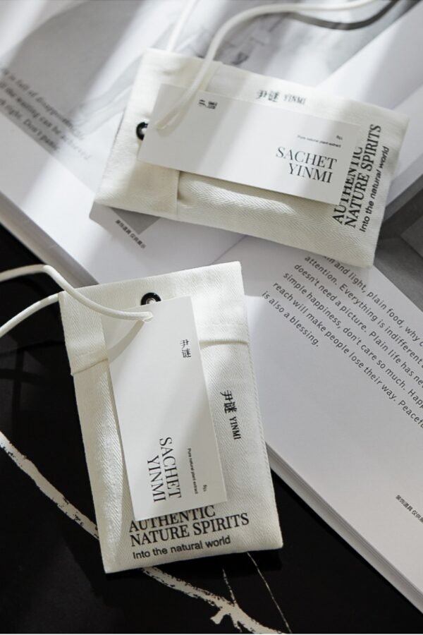 Wardrobe car home natural plant extract aromatherapy long-lasting fragrance special wardrobe high-end sachet clothes sachet scented tablets
