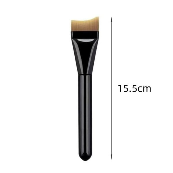 Crescent foundation brush curved flat head ultra-thin foundation brush does not absorb powder and does not leave traces of liquid foundation brush fishtail makeup brush