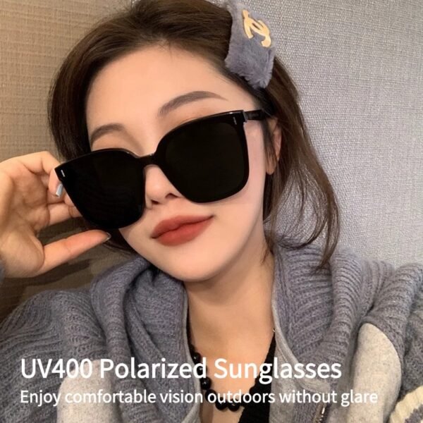 Women's high-end sunglasses with small face and large frame to prevent glare